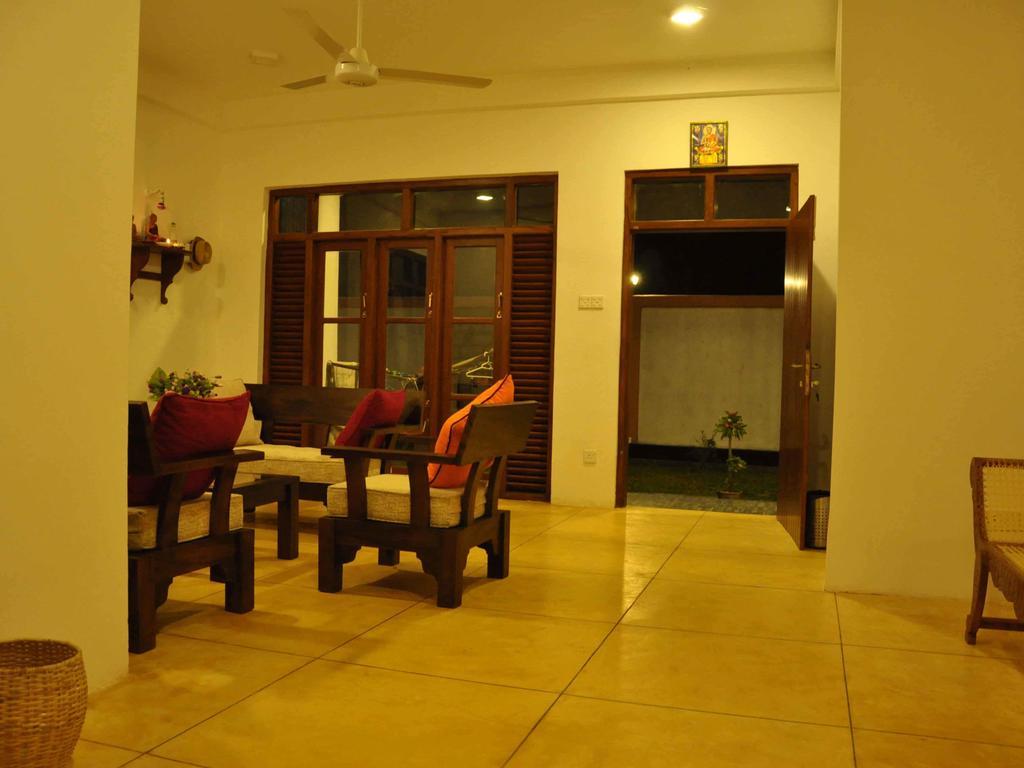 Helis Place Unawatuna Buitenkant foto