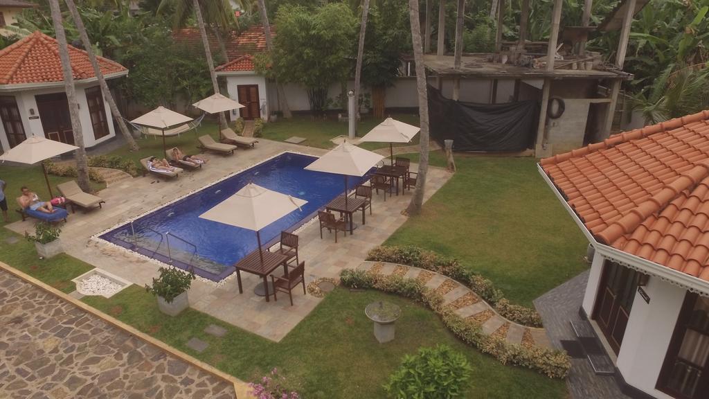 Helis Place Unawatuna Buitenkant foto